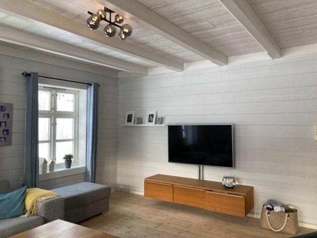 Comfortable House In Quiet Area Luster 외부 사진